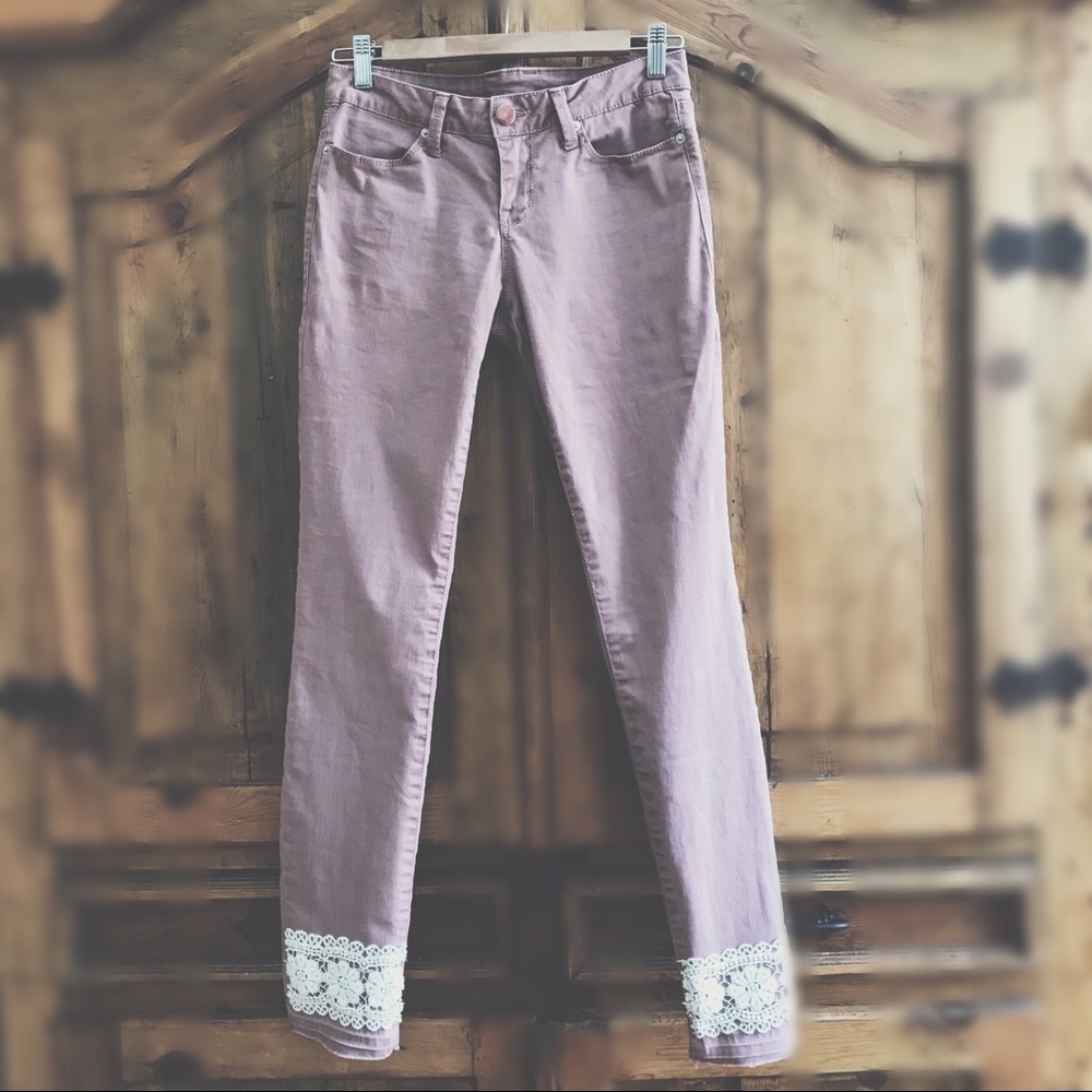 OOAK Artisan Reworked Mauve Skinny Jeans | Raw Hem & Cotton Lace | 7 - Picture 7 of 8